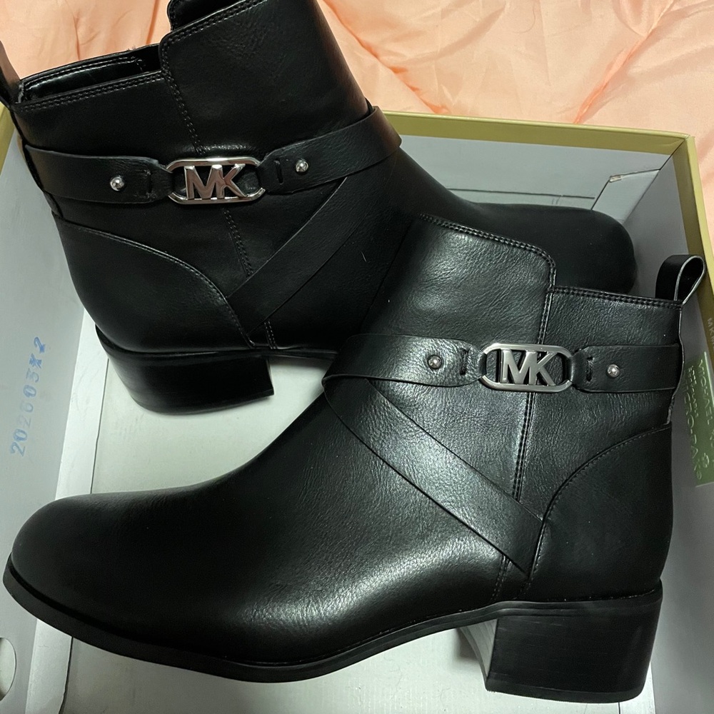 Michael Kors boots